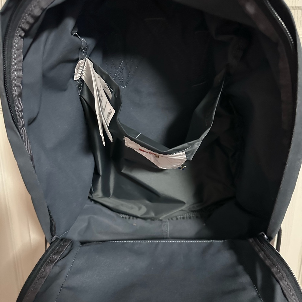 Fjallraven Kånken Blue Backpack EUC - Picture 9 of 11